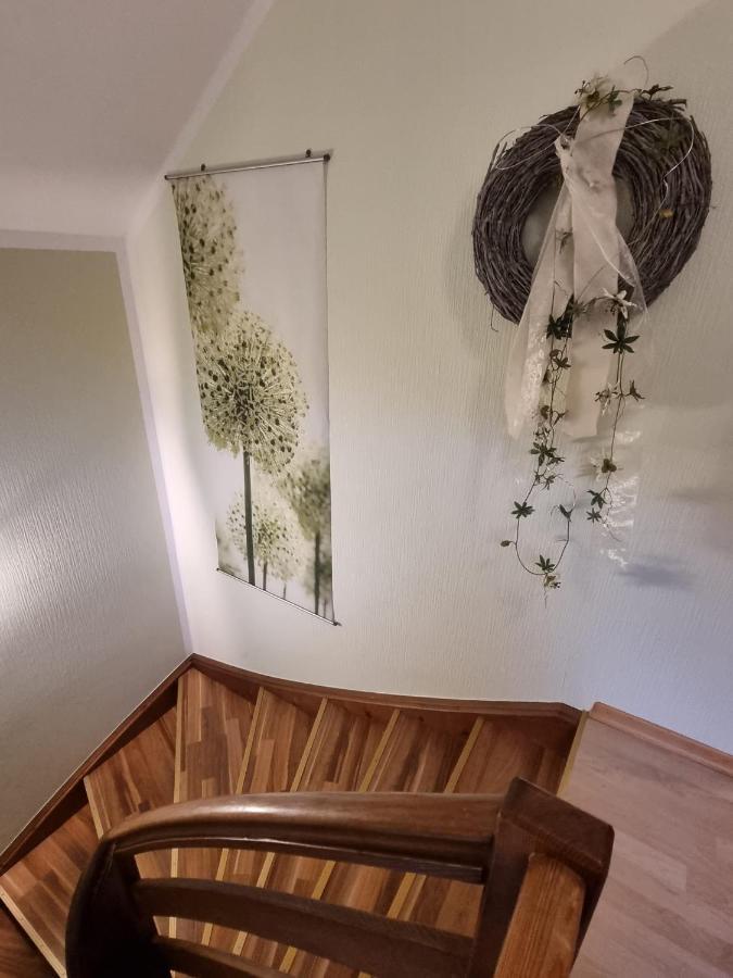 Haus Flora - Ferienwohnung Bodensdorf Extérieur photo